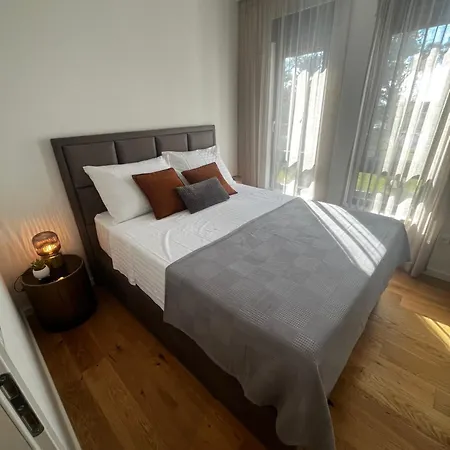 Апартаменты Luvigo Luxury *