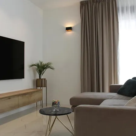 Luvigo Luxury Задар